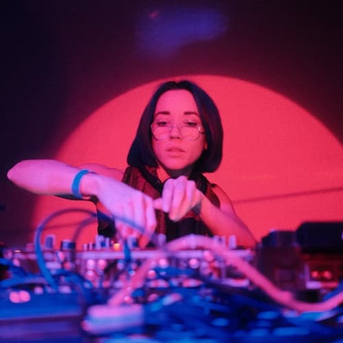 Ana-Lucid
